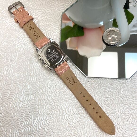 Croton All Stainless Steel Swiss Quartz Chronograph Pink Dial Sharkskin Strap - Picture 10 of 16